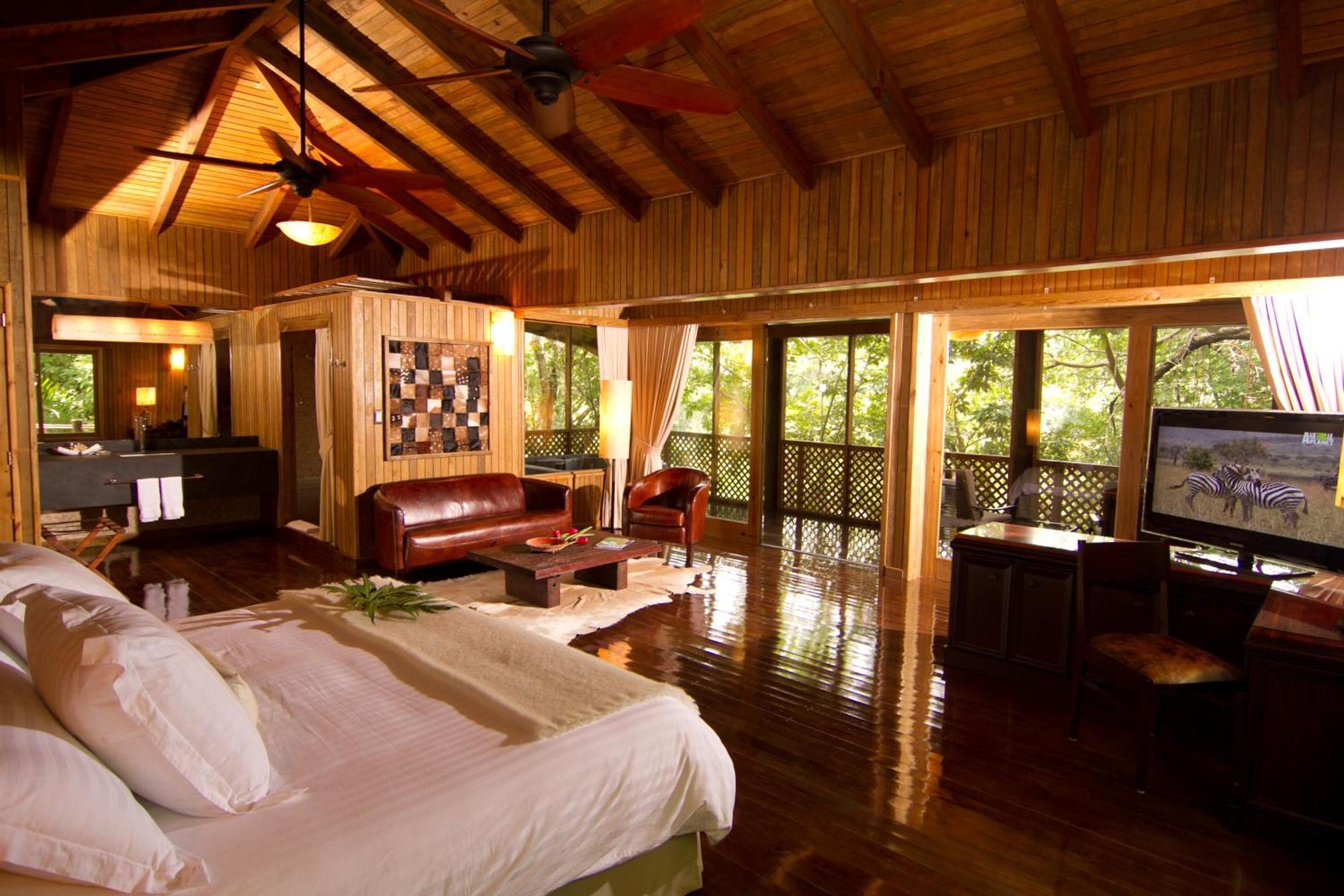 Las Lagunas Boutique Hotel Flores Buitenkant foto