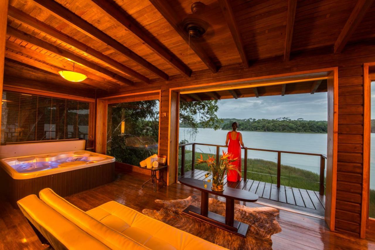 Las Lagunas Boutique Hotel Flores Buitenkant foto